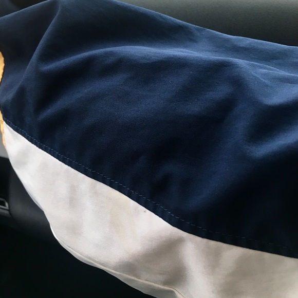 SOLD Reebok Jacket - Picture 4 of 5